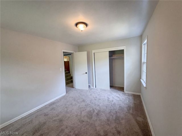 1384 Ford Road, Cleveland, OH 44124
