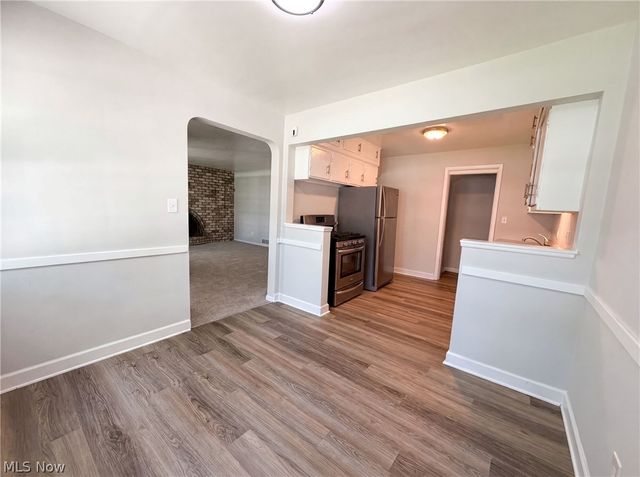 1384 Ford Road, Cleveland, OH 44124