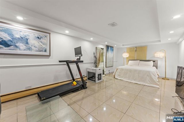 54 Village Road, Clifton, NJ 07013