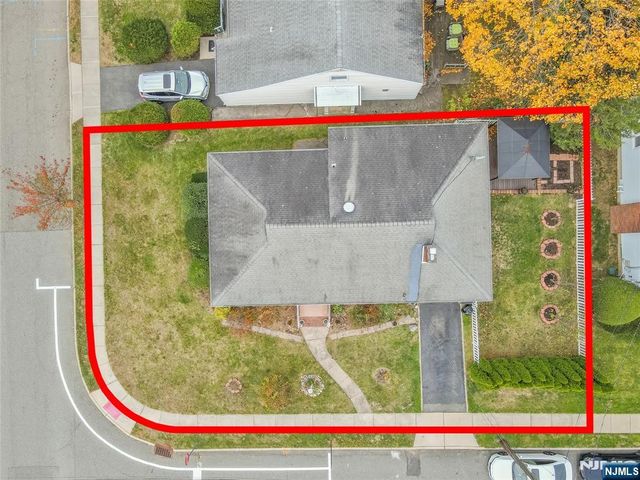 54 Village Road, Clifton, NJ 07013