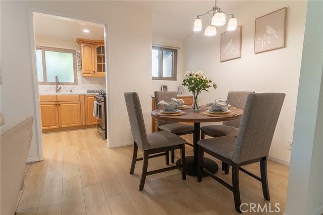 6716 Clybourn, North Hollywood (los Angeles), CA 91606