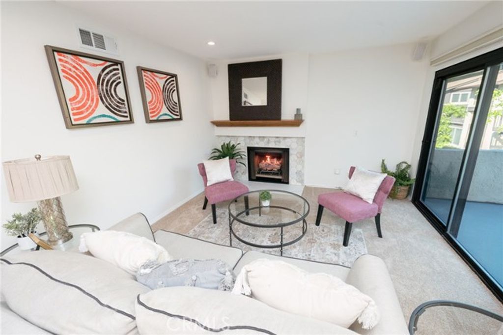 6716 Clybourn, North Hollywood (los Angeles), CA 91606