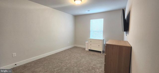 101 INDIAN HILLS RD, Locust Grove, VA 22508