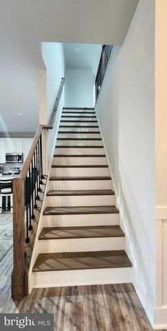 101 INDIAN HILLS RD, Locust Grove, VA 22508