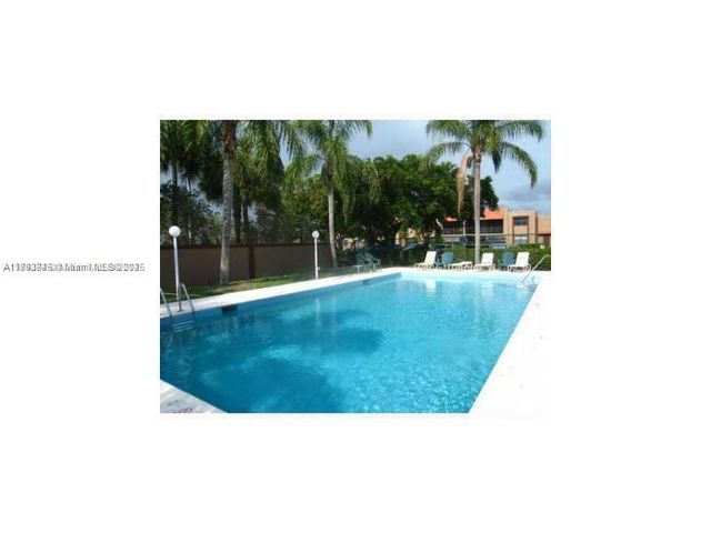 8600 NW 34th Pl B208, Sunrise, FL 33351