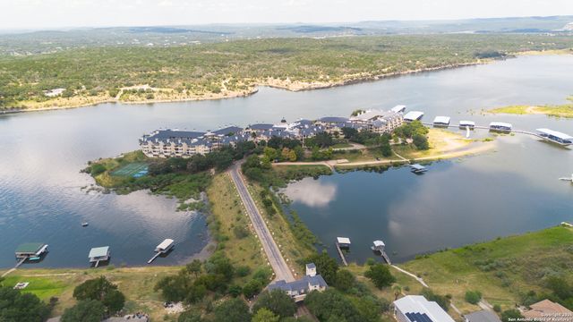 3404 American Dr Apt 1201, Lago Vista, TX 78645