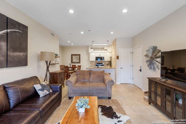 3404 American Dr Apt 1201, Lago Vista, TX 78645