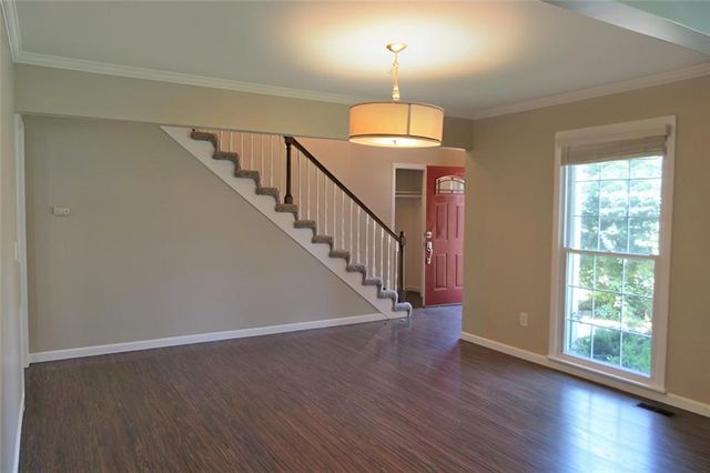 13430 W 106th Street, Overland Park, KS 66215