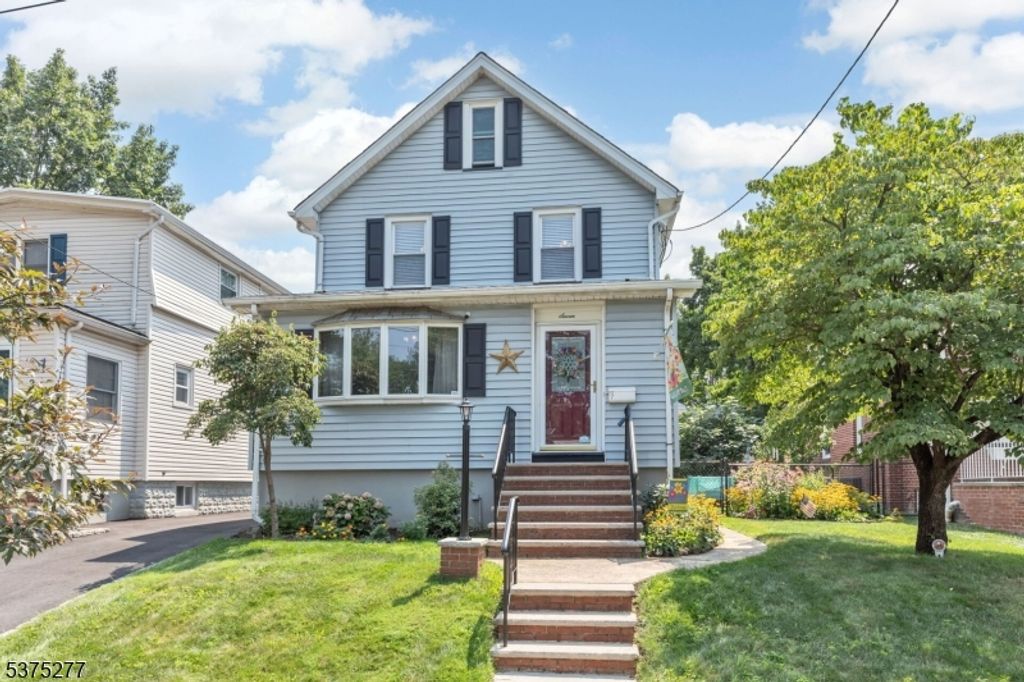 7 3rd Ave, Garwood Boro, NJ 07027