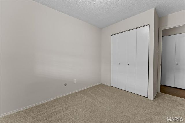 11709 Casa Grande Drive E, St Louis, MO 63146