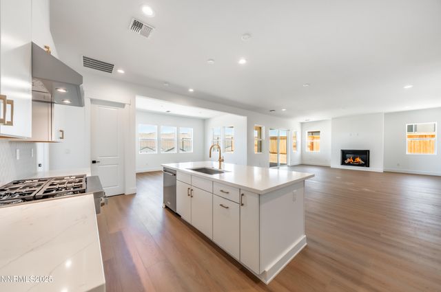 11557 Vinegar Peak Drive Harris 116, Sparks, NV 89441