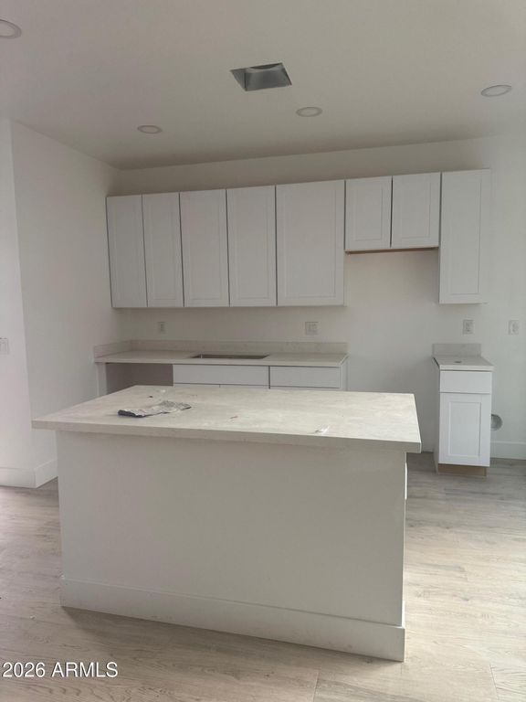 Image 2 of property listing at 956 N 4th Street A & B, Coolidge, AZ 85128