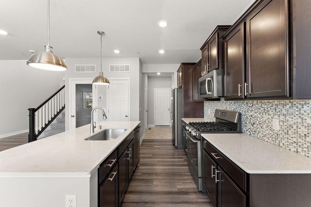 4363 Corn Silk Lane, Woodbury, MN 55129