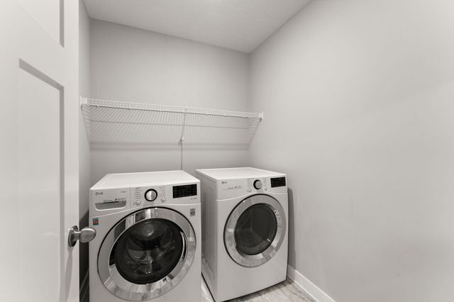 4363 Corn Silk Lane, Woodbury, MN 55129