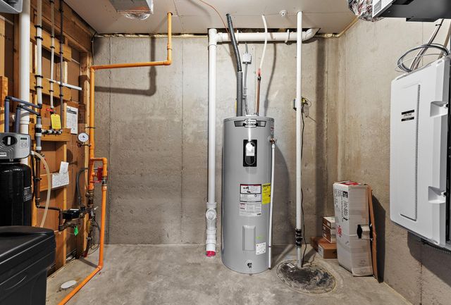 4363 Corn Silk Lane, Woodbury, MN 55129