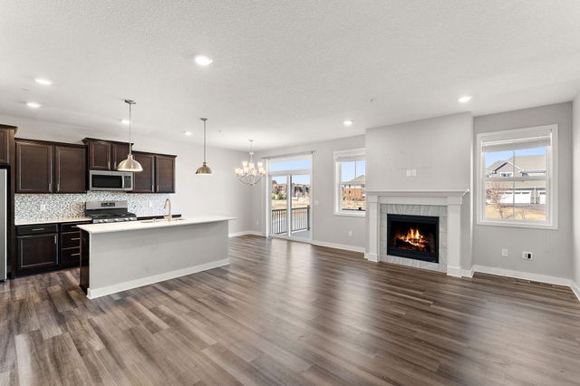 4363 Corn Silk Lane, Woodbury, MN 55129