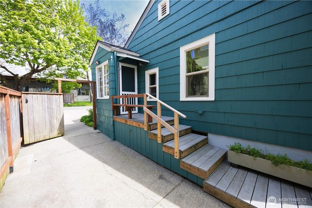 1715 H Street, Bellingham, WA 98225
