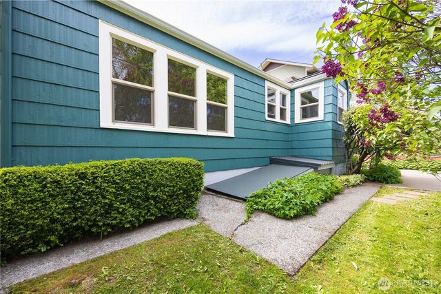 1715 H Street, Bellingham, WA 98225