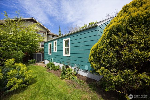 1715 H Street, Bellingham, WA 98225