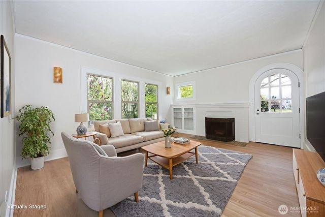 1715 H Street, Bellingham, WA 98225