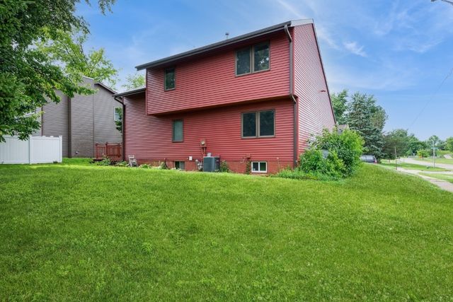 3524 Swallow Court NE, Cedar Rapids, IA 52402