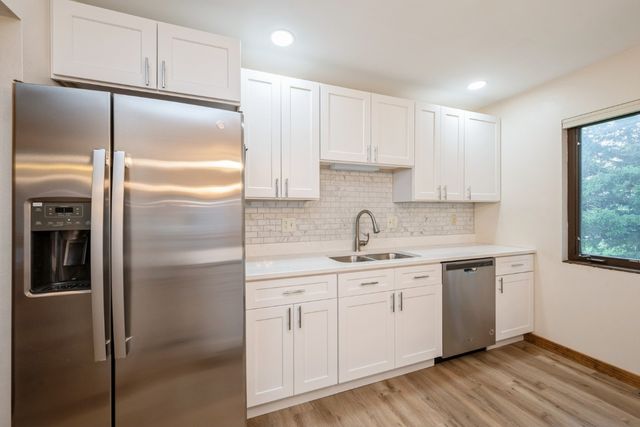 3524 Swallow Court NE, Cedar Rapids, IA 52402