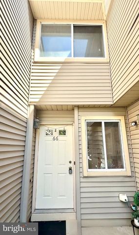 66 CHATHAM CT, Hightstown, NJ 08520