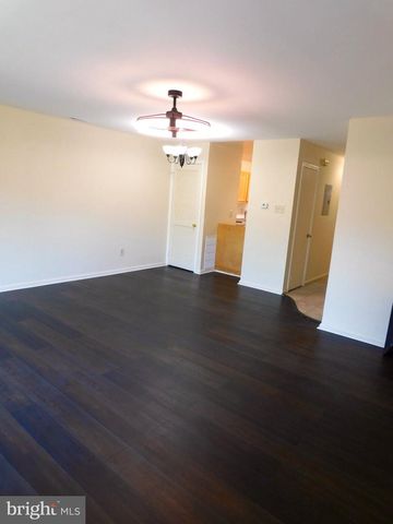 66 CHATHAM CT, Hightstown, NJ 08520