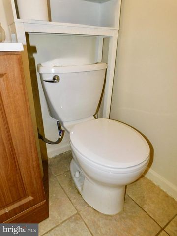 66 CHATHAM CT, Hightstown, NJ 08520