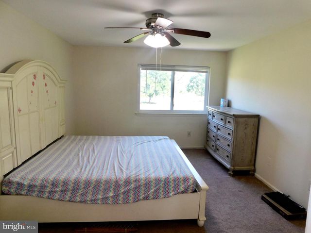 66 CHATHAM CT, Hightstown, NJ 08520