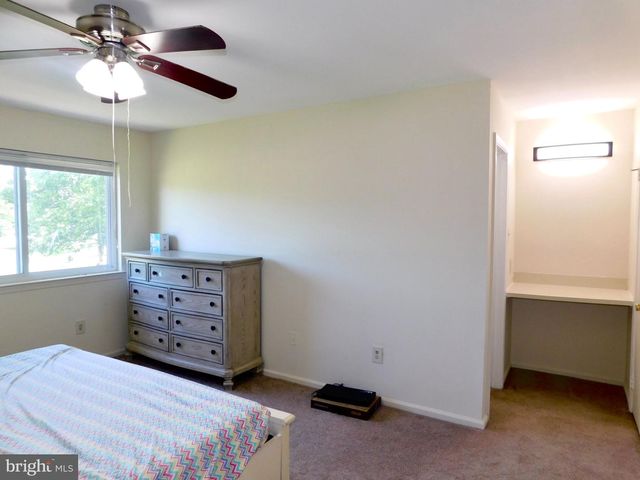 66 CHATHAM CT, Hightstown, NJ 08520