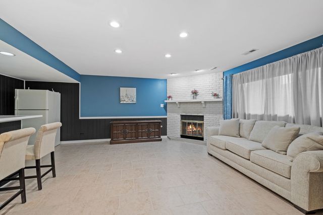 15602 Violet Court 31, Orland Park, IL 60462