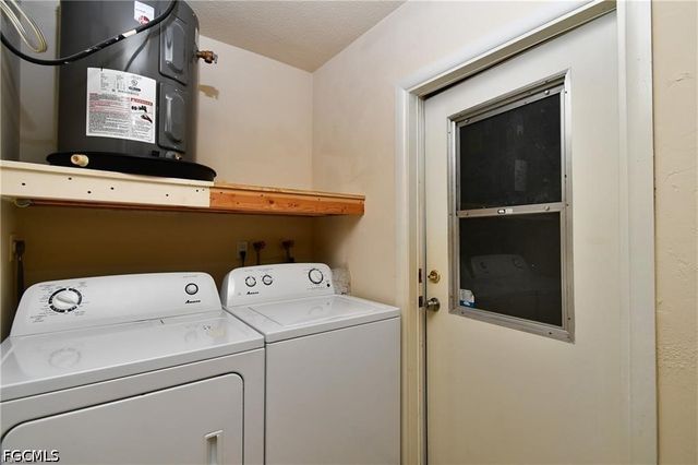 9 Park Lane CIR, Lehigh Acres, FL 33936