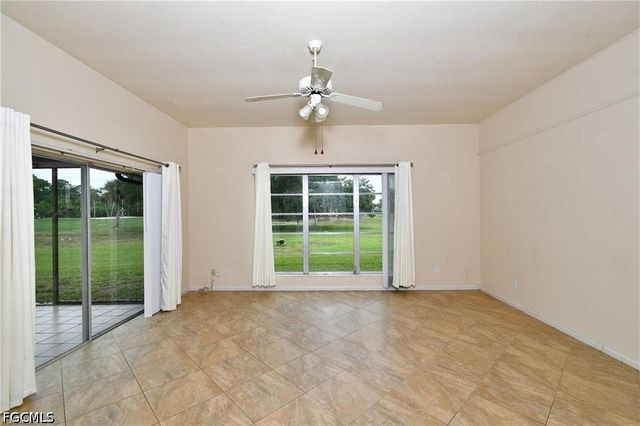 9 Park Lane CIR, Lehigh Acres, FL 33936