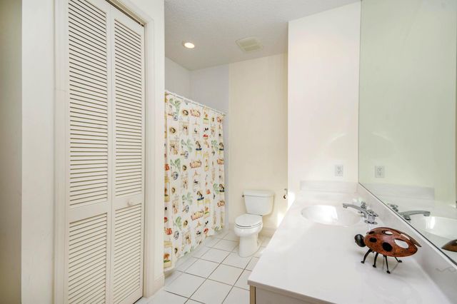 13615 Verde Way, Palm Beach Gardens, FL 33410