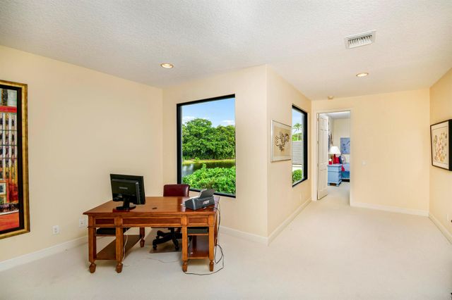 13615 Verde Way, Palm Beach Gardens, FL 33410