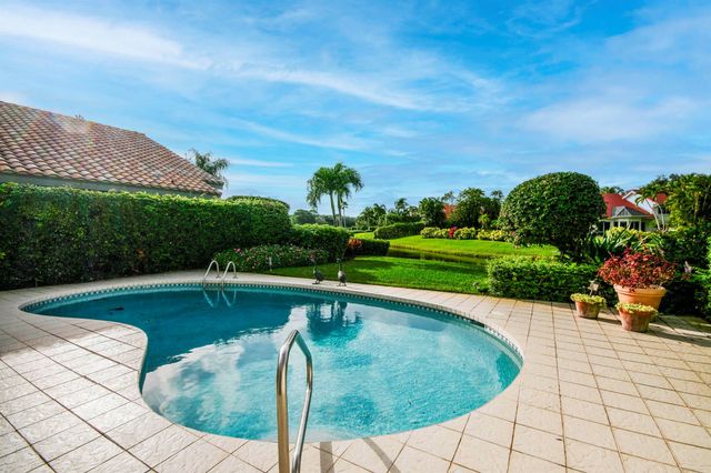 13615 Verde Way, Palm Beach Gardens, FL 33410