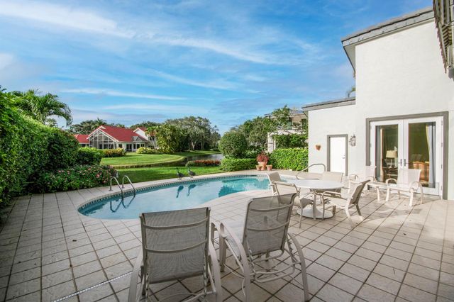 13615 Verde Way, Palm Beach Gardens, FL 33410