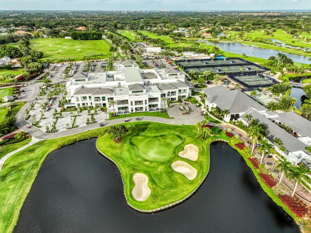 13615 Verde Way, Palm Beach Gardens, FL 33410