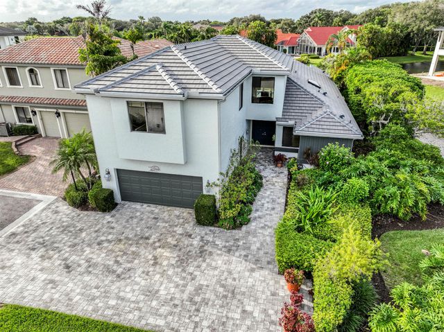 13615 Verde Way, Palm Beach Gardens, FL 33410