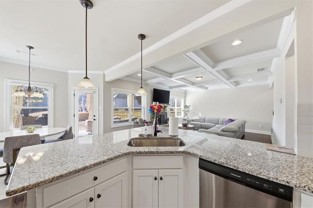 321 Usher Lane, Locust Grove, GA 30248