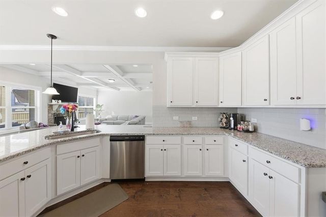 321 Usher Lane, Locust Grove, GA 30248