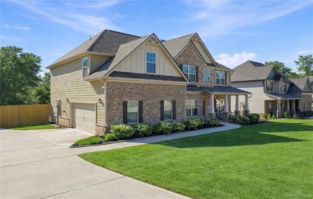 321 Usher Lane, Locust Grove, GA 30248