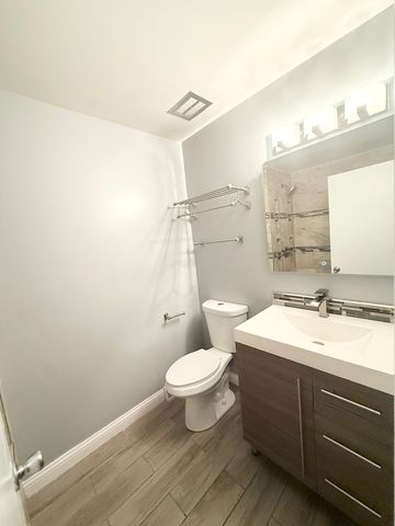 17125 Cregier Avenue, South Holland, IL 60473