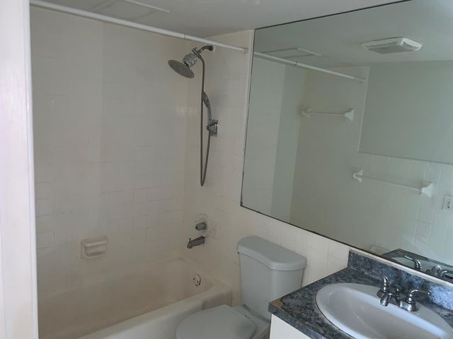 2624 NE 32nd Street 104, Fort Lauderdale, FL 33306