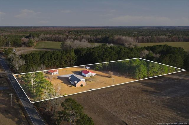 3027 Stedman Cedar Creek Road, Fayetteville, NC 28312