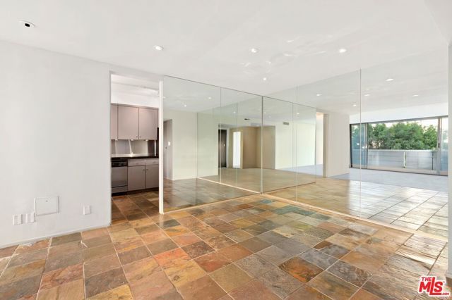 8787 Shoreham Drive 503, West Hollywood, CA 90069