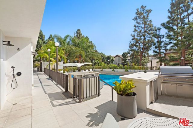 8787 Shoreham Drive 503, West Hollywood, CA 90069