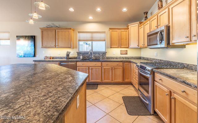 5312 W Tortolita Flats Lane, Marana, AZ 85658