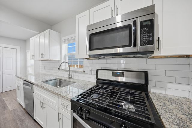 221 16th Street, Grand Prairie, TX 75050